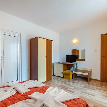 Holiday home Quiet Double In Dafinka Pr *
