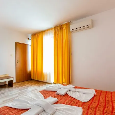 Quiet Double In Dafinka Pr * Burgas